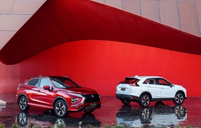 Mitsubishi Eclipse Cross 2021 mới ra mắt, đấu Honda CR-V